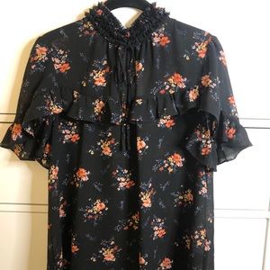 Black Flowy Short Sleeve Blouse